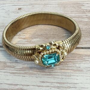 Vintage Pegasus Coro MCM Gold Omega Stretch Bracelet with Aquamarine Blue Stones